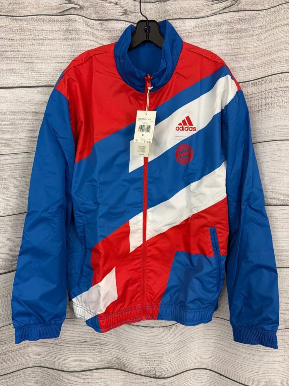 NWT Adidas FC Bayern Munich Anthem Jacket Size XL